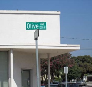 Photo: FLLewis/Media City G -- Street sign Olive Avenue at Lomita Street in Burbank July 29, 2013