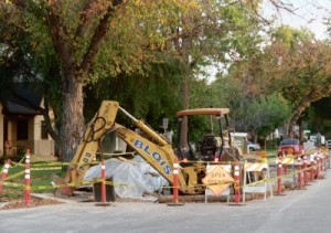 Photo: FLLewis/Media City G -- Site of that sewer pipe rupture in the 500 block of South Beachwood Drive, Burbank   November 7, 2010