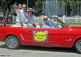 Photo: FLLewis / Media City G -- Burbank Mayor Bob Frutos and wife Laura waved at the crowds lining Olive Avenue for Burbank on Parade April 23, 2016