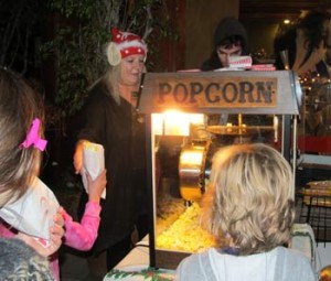 Photo: FLLewis/Media City  G-- Free popcorn at Holiday in the Park Burbank November 22, 2013