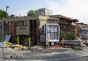 Photo: FLLewis/Media City G-- Rear view of the Taco Bell at 2425 West Magnolia Blvd. Burbank March 24, 2014